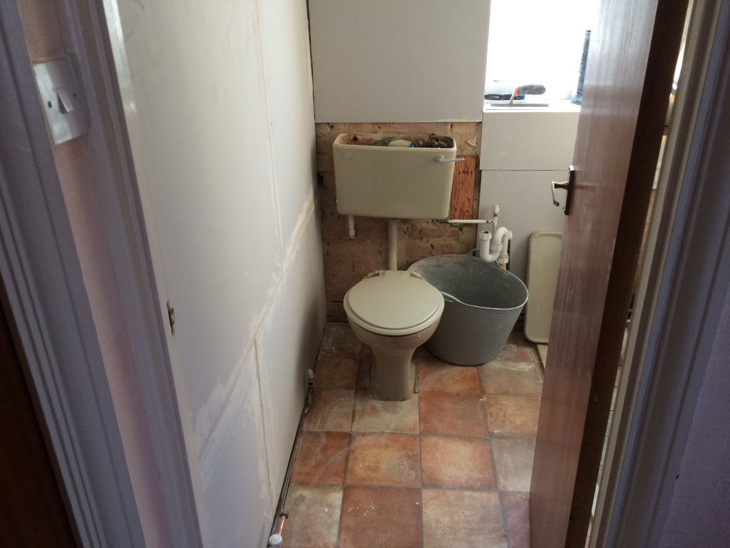 Small Bathroom Refit The Bedford Handyman
